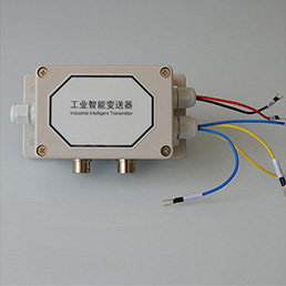 在线pH/溶氧双路变送器图片